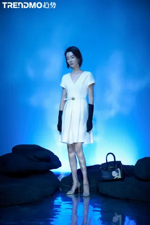 车晓美人鱼大片性感写真图片_9