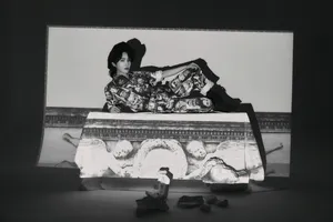 肖骁复古画家造型写真图片_7