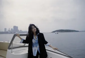 王梓薇少女风甜美写真图片_7