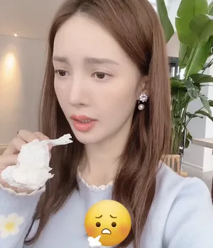 金晨cos微信新表情活灵活现美照图片_4