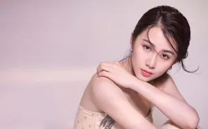 关芯优雅气质性感图片写真_5