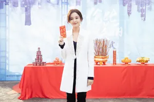 古力娜扎《无与伦比的美丽》开机仪式图片_2