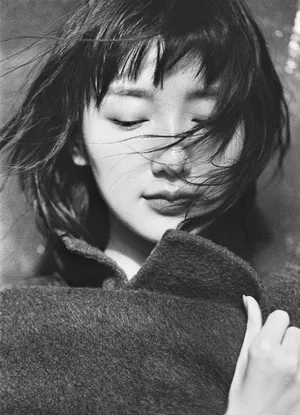 毛晓彤长款大衣秋冬写真图片_4