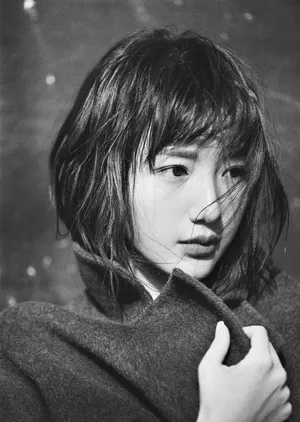毛晓彤长款大衣秋冬写真图片_8