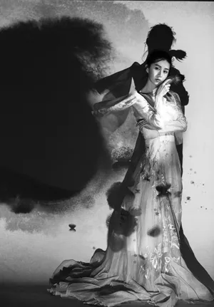 关芯中国风复古性感写真图片_15