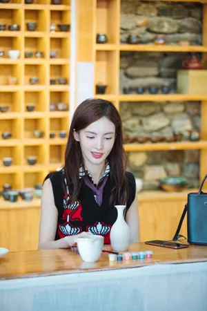 金晨《女儿们的恋爱》甜美剧照图片_6