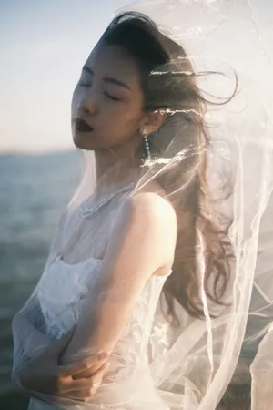 陈都灵海边落日优雅写真图片_14
