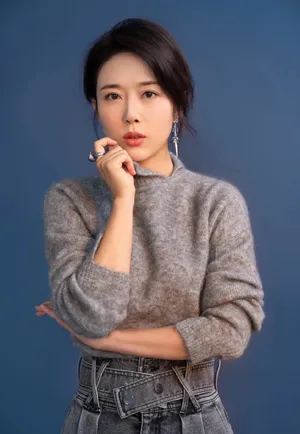 唐艺昕绿野仙踪长裙性感写真_3