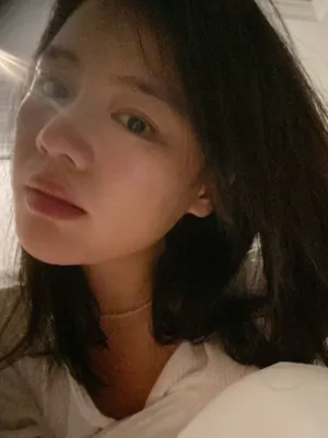 马思纯酒后眼神朦胧撩人美照图片_1