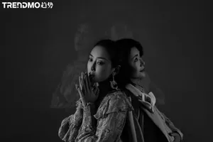 杜若溪性感摩登长裙写真图片_16