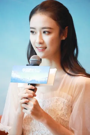 杨祺如透视纱裙性感写真图片_1