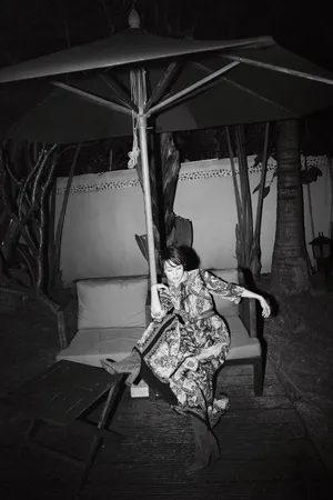 马伊琍印花长裙性感写真图片_1