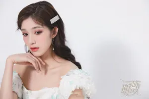 钟丽丽元气少女妆甜美写真图片_5