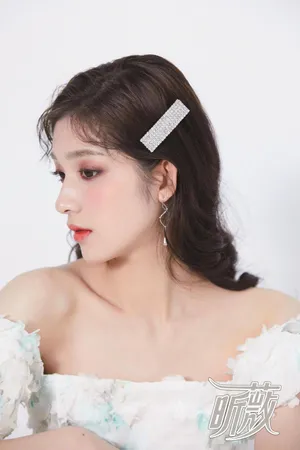 钟丽丽元气少女妆甜美写真图片_7