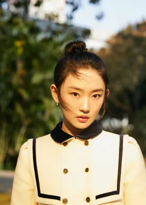 周依然学院风光影写真图片_1