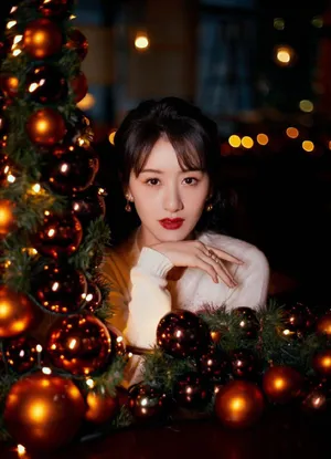 袁冰妍星河圣诞风大片写真图片_6