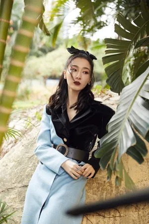 叶青拼接西装时尚写真图片_4