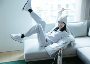 宋茜温暖冬装私服照图片
