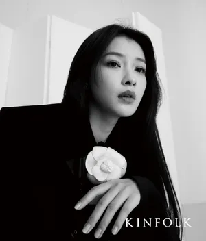 孙怡KINFOLK冬季刊封面写真图片_2