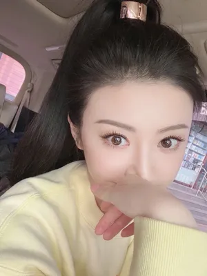 景甜高马尾少女心俏皮自拍照图片
