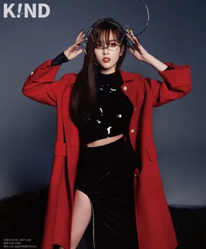 吴宣仪机械美甲造型写真图片_7