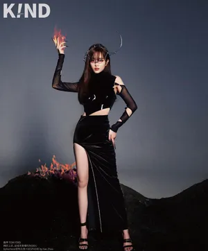 吴宣仪机械美甲造型写真图片_11