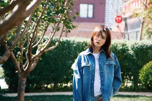 刘涛户外御姐高清图片
