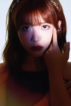 赖美云钻石发箍元气写真图片_5