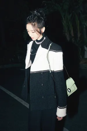 唐艺昕夜色优雅大气大片写真图片_8