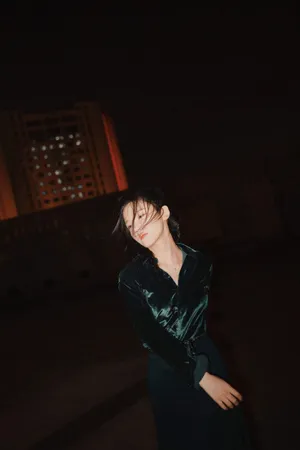杨子姗性感学院风写真图片