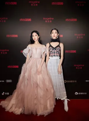 刘令姿曾可妮时尚盛典性感写真_7