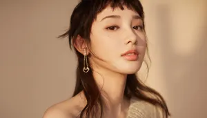 彭小苒狗啃刘海大片写真图片