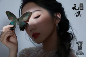 孟美岐化蝶意境江湖无惧写真图片