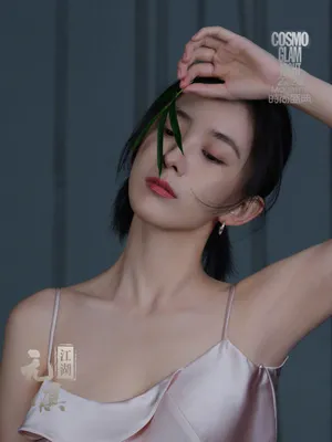 朱颜曼滋竹影意境江湖无惧写真图片_1