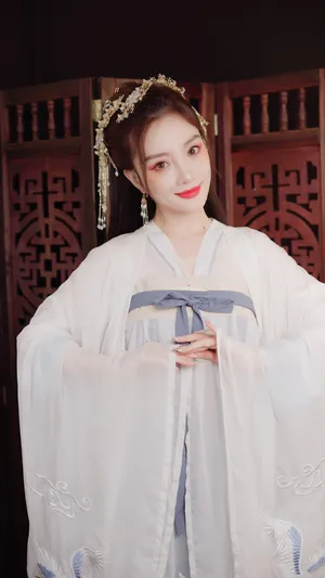 李小璐古风时尚性感大片写真_15