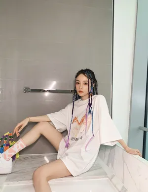 性感妩媚李小璐长腿诱惑撩人写真_8