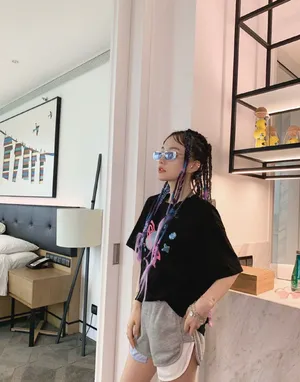 性感妩媚李小璐长腿诱惑撩人写真_9
