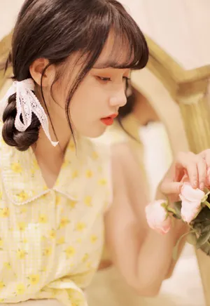 宋昕冉甜美性感居家写真图片_6