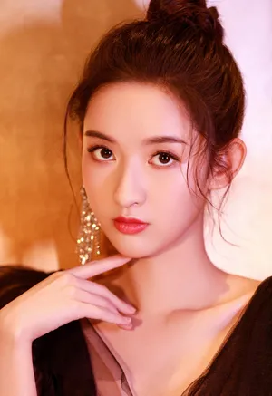 王玉雯性感黑纱裙写真图片_7