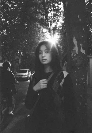 张雅钦私服街拍写真图片_8