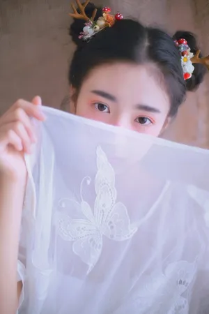 张雅钦丸子头纱裙甜美写真图片_8