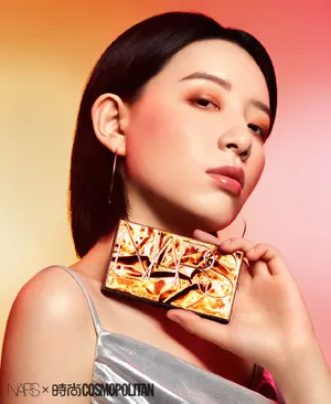 李斯丹妮酷美性感品牌代言图片