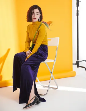 李晟黑色西装裙优雅性感写真_7