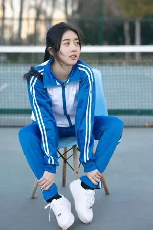 李凯馨清纯甜美校服写真图片_11