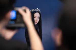刘亦菲优雅黑白双面写真花絮图片_4