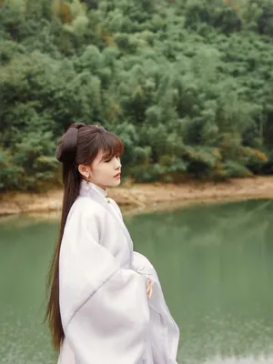 赖美云古风山水意境写真图片_2