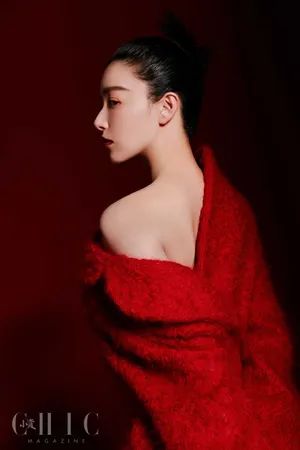 阚清子时尚性感封面大片写真图片