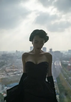 李梦裹胸礼服复古风妩媚性感写真_5