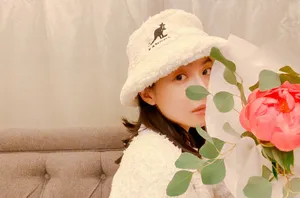 美女明星宋茜优雅居家写真图片_3