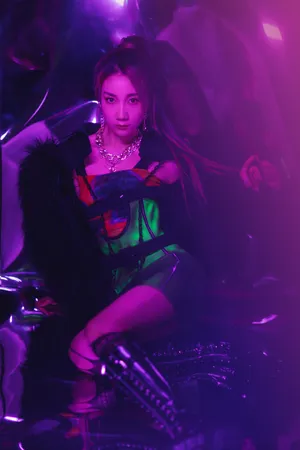 女明星乃万酷酷的写真_7